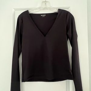 Never worn black top